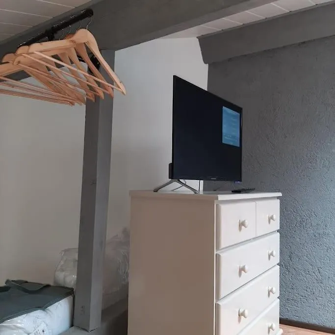 Maison De Ville Vic-le-Comte 0*,